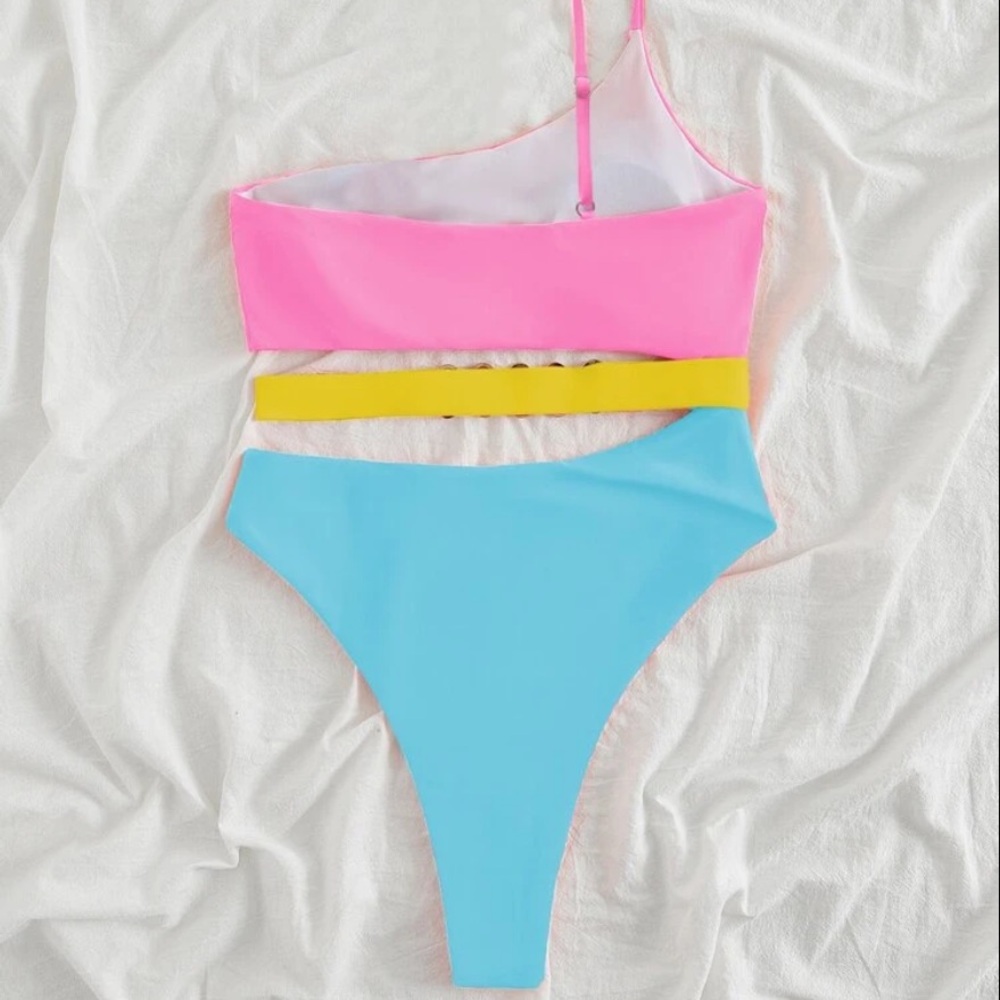 Colorblock Ring One-Piece Swimsuit - Picture 3 of 6